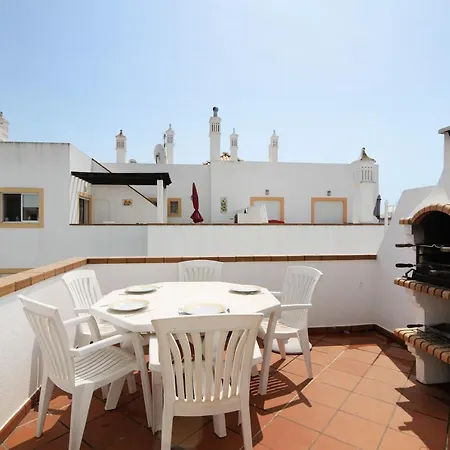 Quinta Gomeira 74 דירה