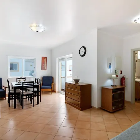 Quinta Gomeira 74 *